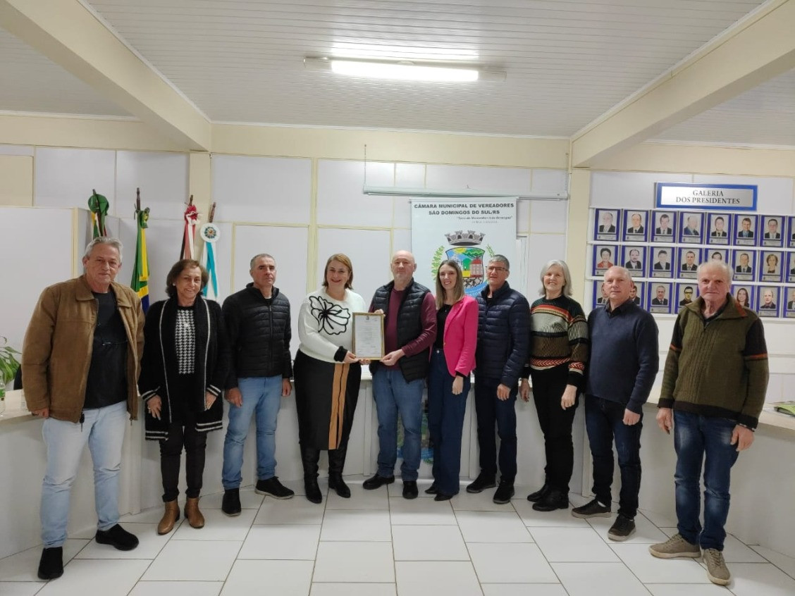 PODER LEGISLATIVO DE SÃO DOMINGOS DO SUL CONCEDE MOÇÃO DE APLAUSOS AOS SETENTA ANOS DA ASCAR/EMATER DO RIO GRANDE DO SUL